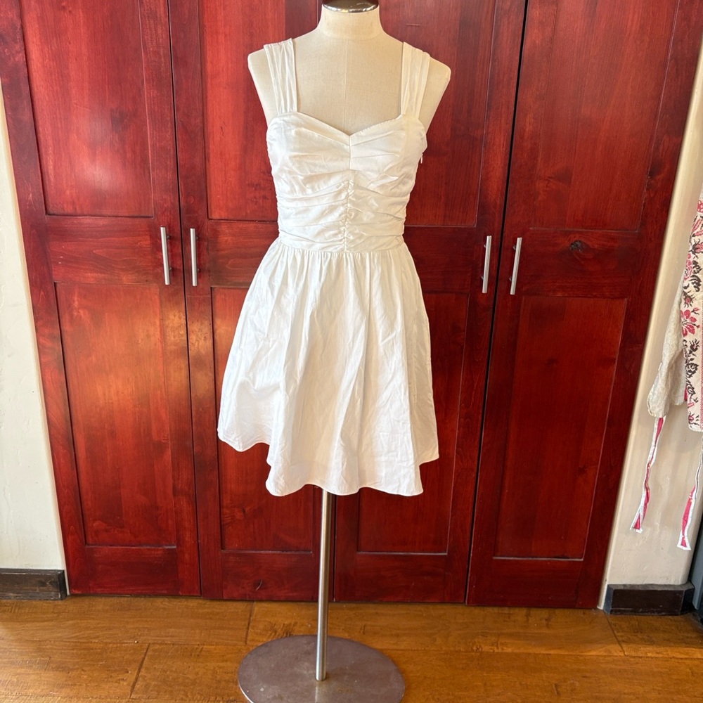 Express White Sleeveless sundress Dress size 8